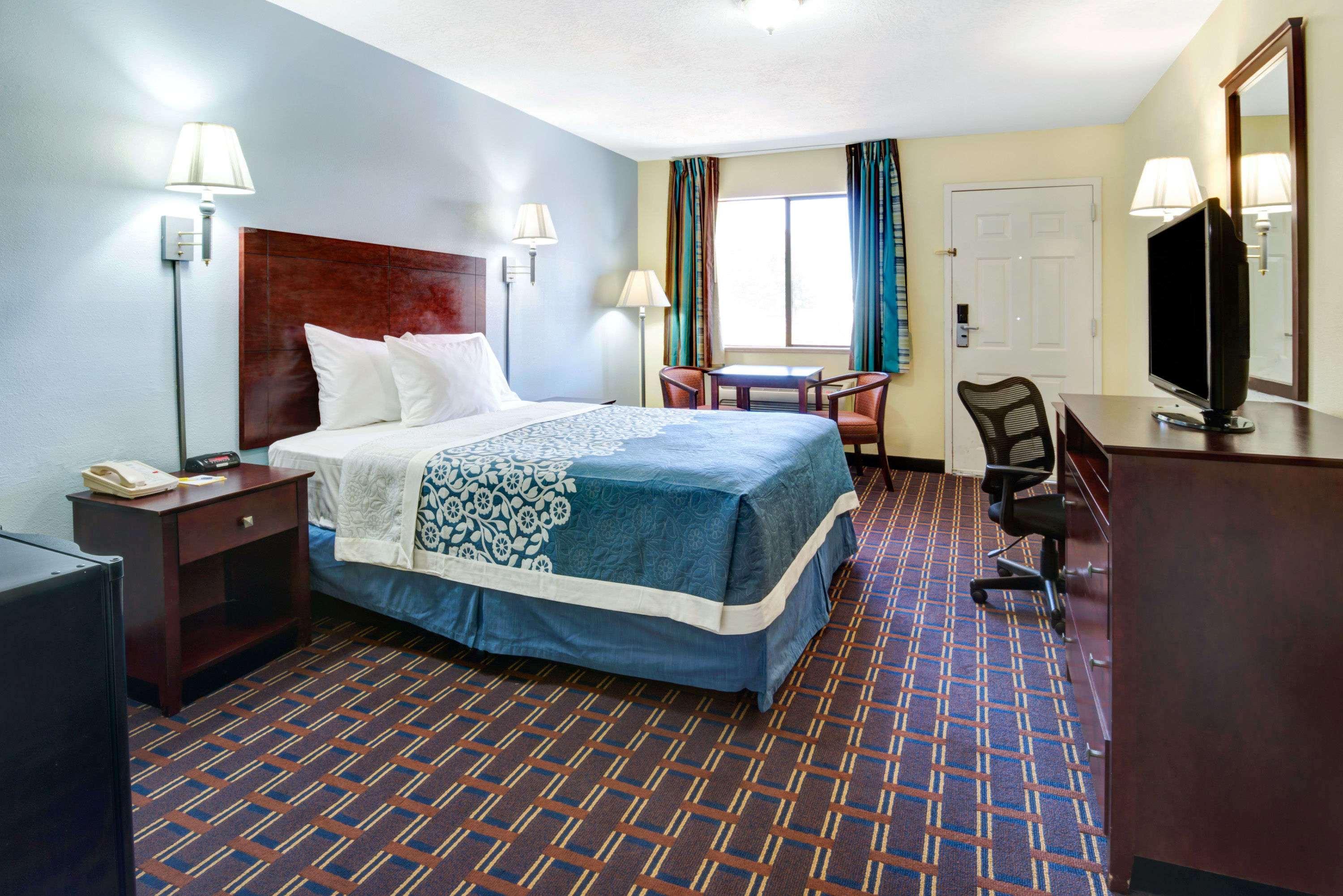 Days Inn By Wyndham Albuquerque West Bagian luar foto