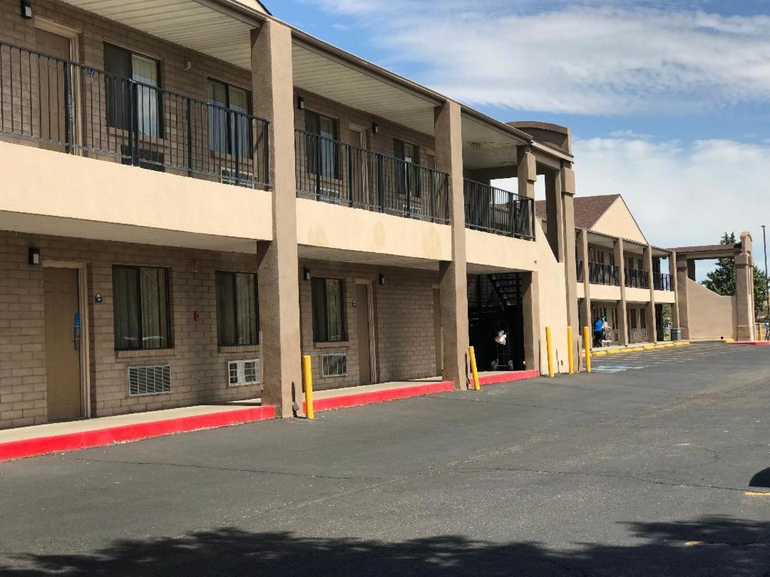 Days Inn By Wyndham Albuquerque West Bagian luar foto